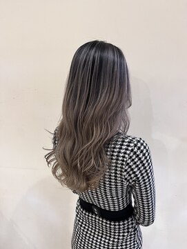 リー 枚方(Lee) バレイヤージュ