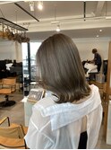 透明感シルバーグレージュハイトーンアッシュ
