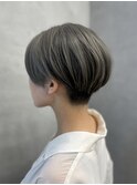 刈り上げショート グレーカラー グレージュカラー ダブルカラーs