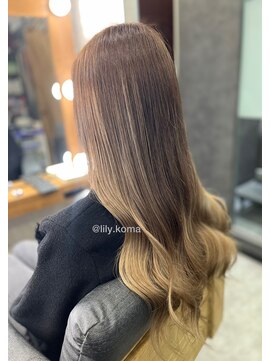 アベリア(Abelia) ベージュ系バレイヤージュエクステ