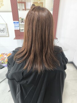 クリーム(CREAM) カラー