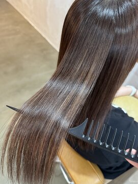 エルメ(ELe:ME) 美髪矯正(髪質改善ストレート)