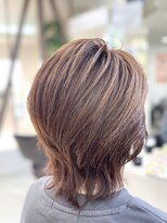 ローズ(Rose)&nbsp;白髪を活かす立体カラー