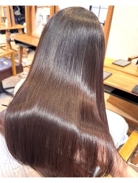 ペッツショコラ(PETZ chocolat) ミルクティーブロンド ワンホンレイヤー 縮毛矯正 藤枝 7