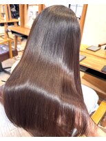 ペッツショコラ(PETZ chocolat) ミルクティーブロンド ワンホンレイヤー 縮毛矯正 藤枝 7