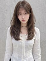 ユーフォリア 新宿通り(Euphoria)&nbsp;グレージュロングレイヤーくびれ外ハネシースルー