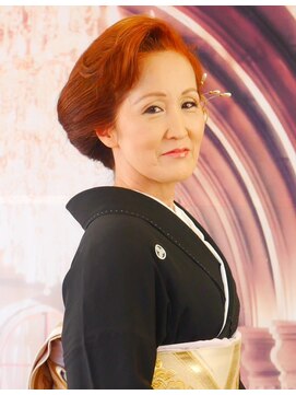 レイジースワン 黒留袖