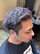 バーバー スタジオ ラフテル(Barber Studio RAFTEL)&nbsp;シルバーアッシュパーマ2ブロック