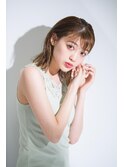くびレイヤーセクシーミディワンカール髪質改善アッシュオリーブ