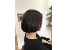 ヒビ(HIBI)