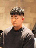 キングスマン トウキョウ(KINGSMAN TOKYO)&nbsp;束感/ハイライト/波巻き/マッシュパーマ<理容室><多摩センター>