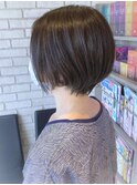 丸みショートボブ×艶感オーガニックカラー