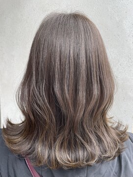 ダヴィン 中目黒(DaVin) オリーブベージュ×外はねボブ