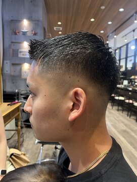 インパークス 獨協大学前駅店(INPARKS) フェードカット