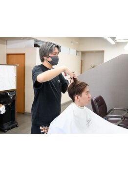 学生に嬉しい学割クーポンあり♪通いやすい雰囲気と格好いいスタイルが高評価！