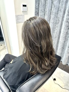 サロンワン(Salon1) グレージュ+ハイライト