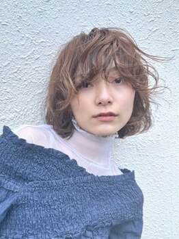ララ(LALA)の写真/【太閤通駅】『品のあるハイライト』★白髪を活かした『明るめ白髪ぼかしカラー』若々しいStyleへ★