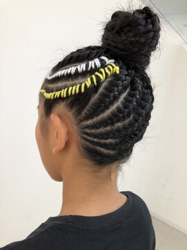 ウィロー(WILLOW) 【WILLOW京橋】だんじりヘアーあみこみ（中原由貴）