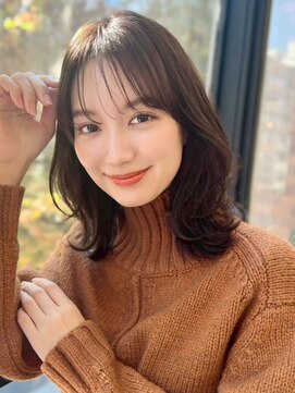 ハニーシブヤ(HONEY shibuya) くびれヘア/レイヤーカット/チャコールグレー/ラウンドバング2