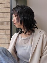 ラシェンテ 旧居留地(La Sente)&nbsp;ウェット質感で魅せるモードウルフレイヤー