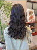 冬トレンド◎大人可愛いパーマロングニュアンスゆるふわ
