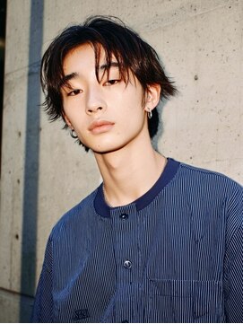 アンドレイ 表参道(andrey) MEN’S HAIR/サーフカール/刈り上げセンターパート/表参道