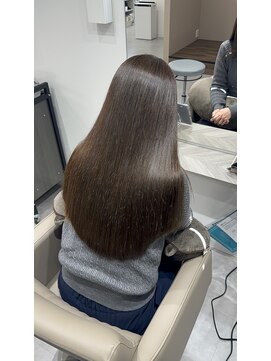 アムドット(Amu.) 縮毛矯正髪質改善トリートメント艶髪カラー赤み消しカラー本郷台