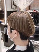 ミック ヘアアンドメイクアップ 高田店(miq Hair&Make up)&nbsp;ハイライト/アッシュ/ブリーチあり/マッシュショート/刈り上げ