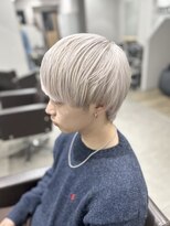 ユウル 横浜(juhl.)&nbsp;ホワイトミルクティーカラーブリーチダブルカラーハイトーン横浜