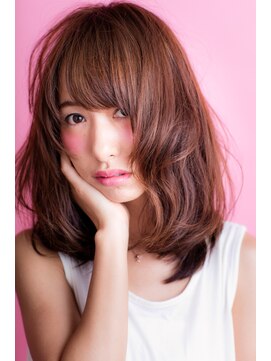 ソア 武蔵小杉(SOAR) 大人かわいい無造作カールとデザインカラー小顔ボブディ