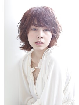 イグレックビス(igrek bis) 大人可愛いラフショート　IGREKBIS渋谷