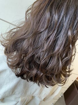 レイフィールド 光の森店 グレージュカラー