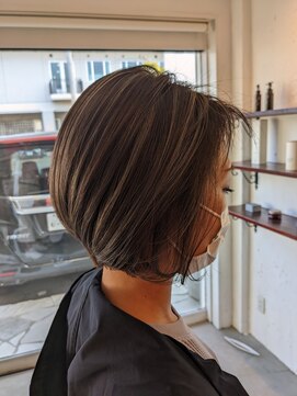 チュロアトリエ(chulo atelier) 前下がりボブ