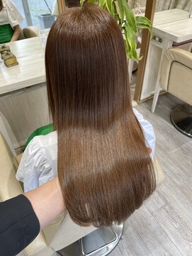 リュドール 春日井店(Rue D'or) ＲｕｅＤ’or春日井×ヤナ 美髪矯正