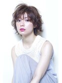 ピンクラベンダーピンクグラデーション赤髪クラシカルボブ