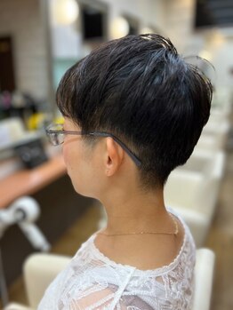 ヘアーメイク ツインズ(Hair Make TWINS)の写真/再現性の高いカットで、伸びても扱いやすいスタイルに！あなたの“なりたい”を叶えてくれるサロン♪