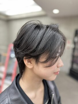 ヘアールーム プリズム(Hair room Prism) ウルフショート