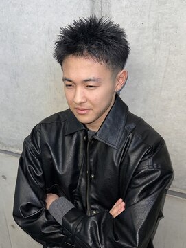 オーシャントーキョー ホワイト 原宿(OCEAN TOKYO WHITE) スパイキーショート短髪フェザーショートボックスショート