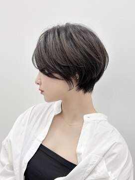 ルアン 上通り(ruen) 横顔美人ショート　熊本くびれショート　丸みショート　右田莉奈