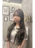 ハイレイヤーハッシュカットスタイル