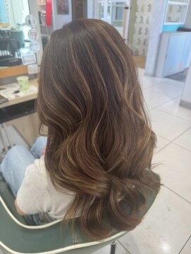 アース オーセンティック 岡山青江店(EARTH Authentic) ベージュハイライト