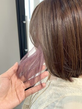 リグ 横浜(Lig.) イヤリングカラーモーヴピンクカラーブリーチダブルカラー横浜駅