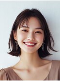 外巻きボブ × 柔らかブラウン