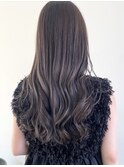 スモーキーカラーの大人ウェーブ