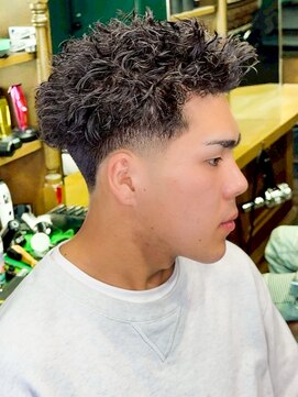 プロショップウェーブ セカンド(PRO SHOP WAVE II) フェザーパーマ/ルーズパーマ/アクティブショート/ドレッドヘア