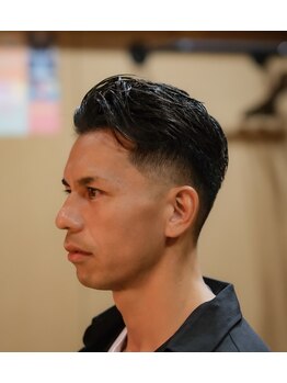 ダウバーバーショップ 銀座(DAU BARBER SHOP)の写真/落ち着いた大人のメンズスタイルが好評。男性に特化した技術で魅力を更に引き出します。
