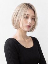 トリニティ(trinity)&nbsp;ブリーチ×髪質改善　ホワイトベージュ【豊見城】
