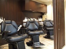 ダウンライトで寝心地最高のシャンプースペース。