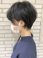 耳かけ/ショートボブ/フォギーベージュ/ウェーブパーマ【江角】