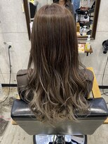 ヘアサロン ドットプラス 町田店(dot. plus)&nbsp;ハイライトグラデーション ×ラベージュ